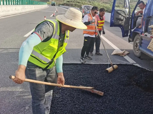 秀洲道路沥青路面实战施工方案，20年施工团队核心技术解析